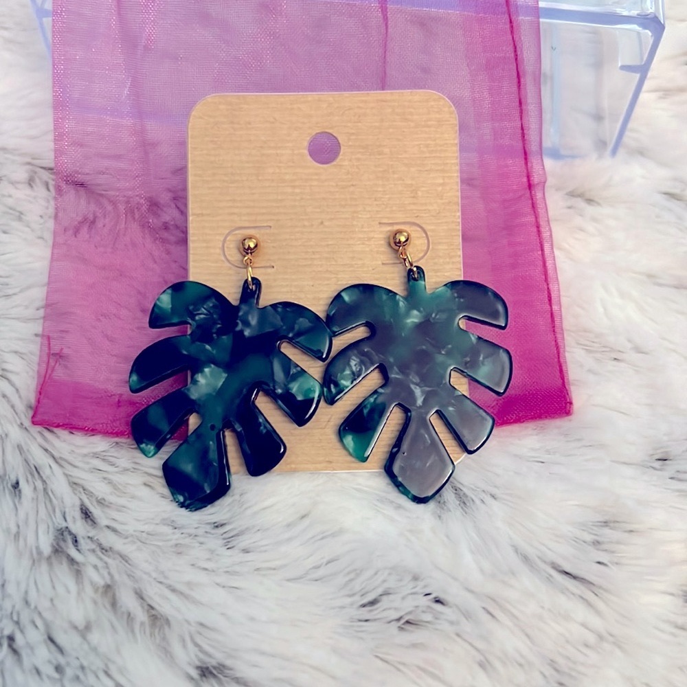 NEW- Palm Leaf Earrings